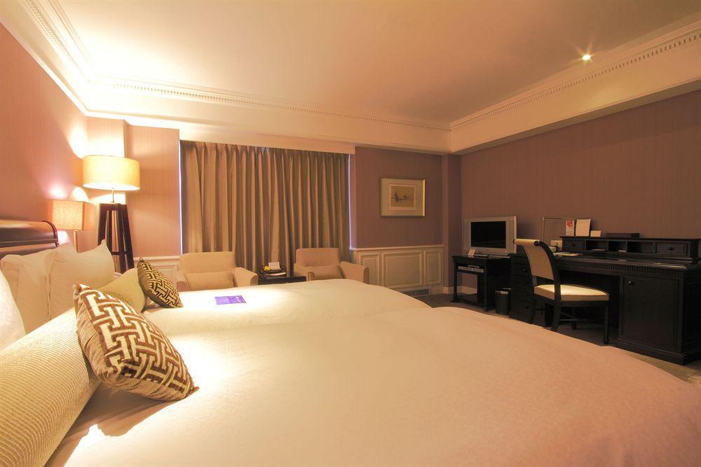 Hotel Royal-Nikko Taipei Exterior photo