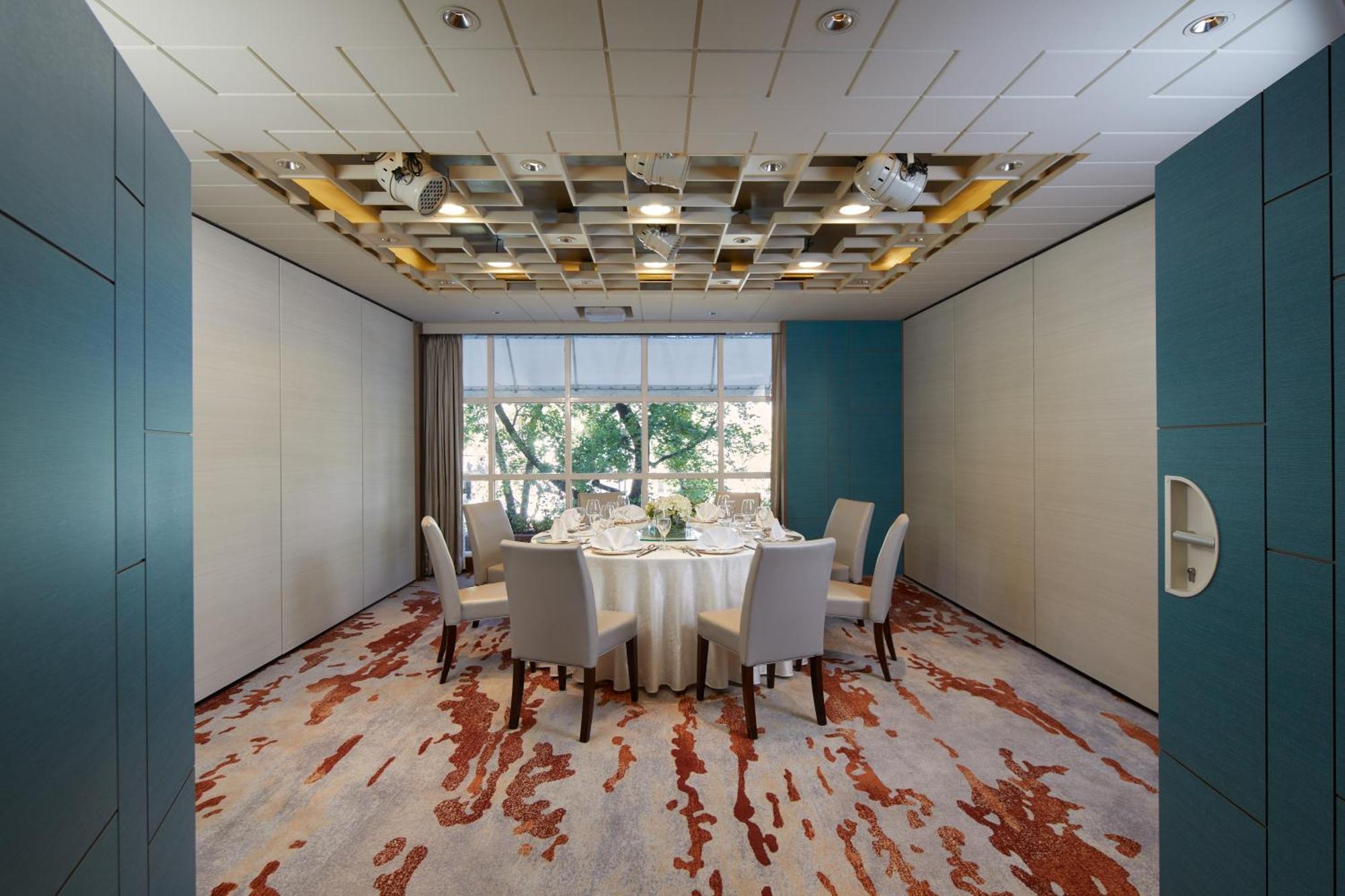 Hotel Royal-Nikko Taipei Exterior photo